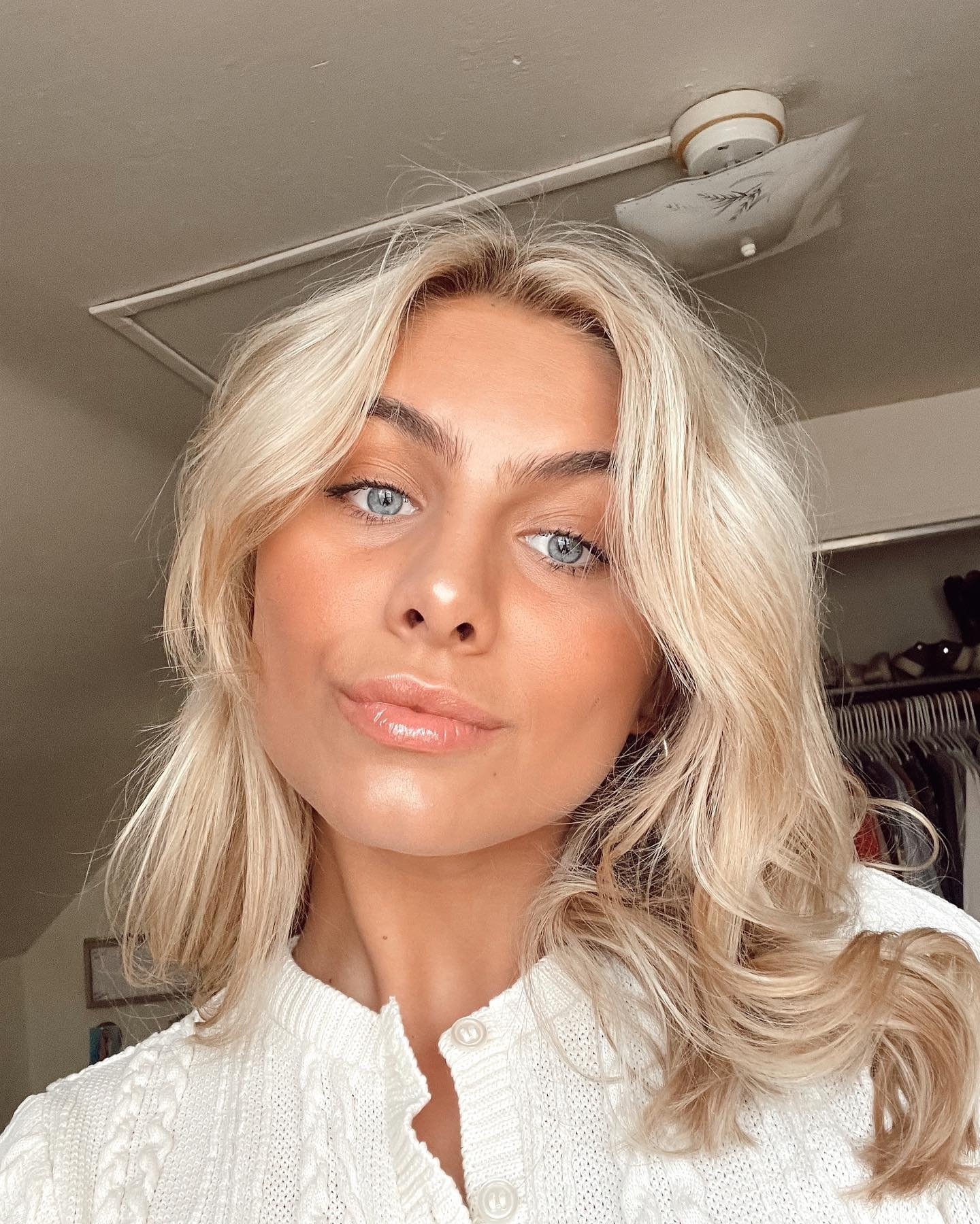 FlutteringSkye from City of Bristol,United Kingdom