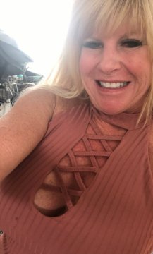 StellarSlut from Cardiff,United Kingdom